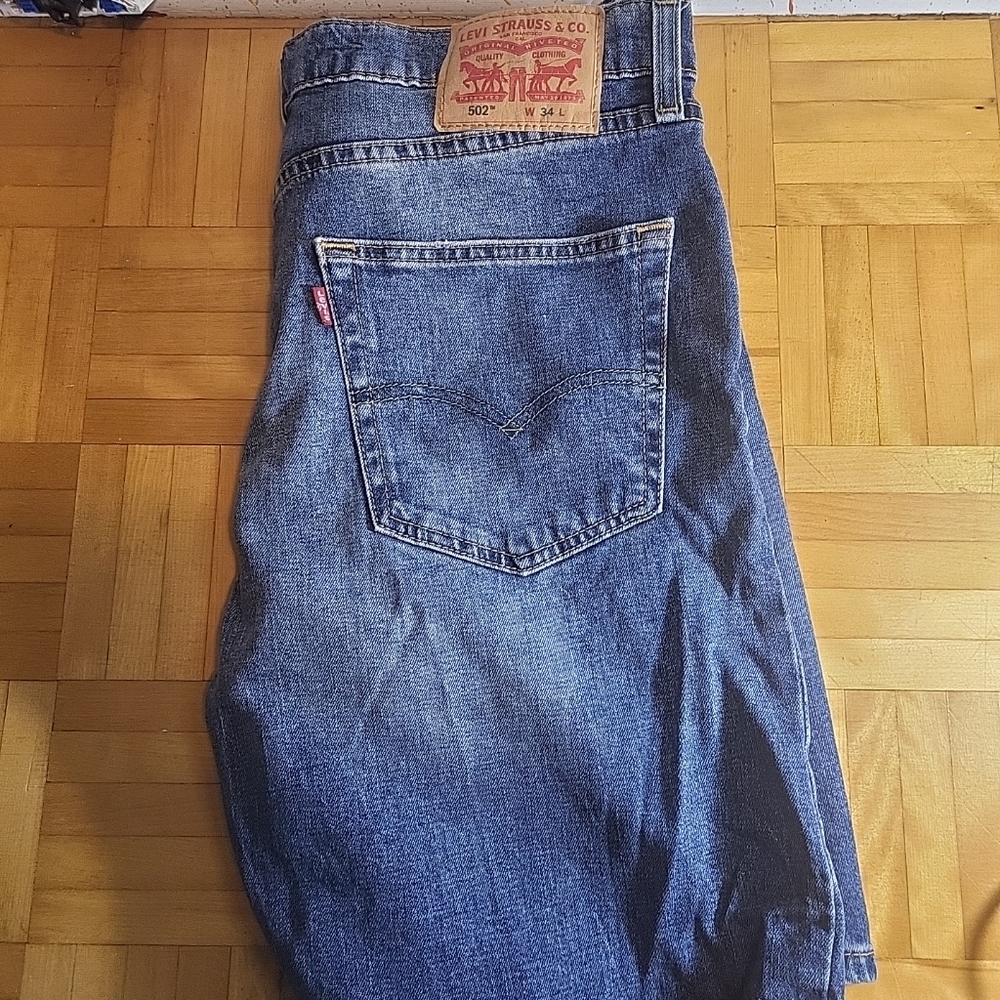 Levi's 502  Shorts Waist 34 Inches